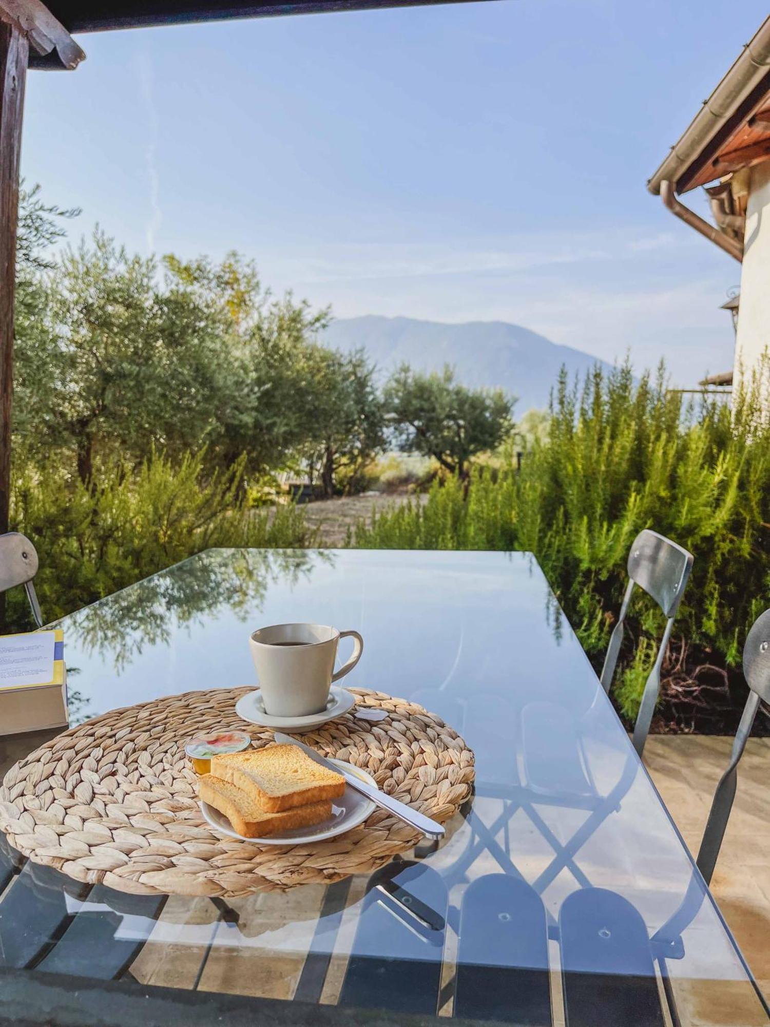 Pietra Pizzuta Country House Torre de' Passeri Екстер'єр фото