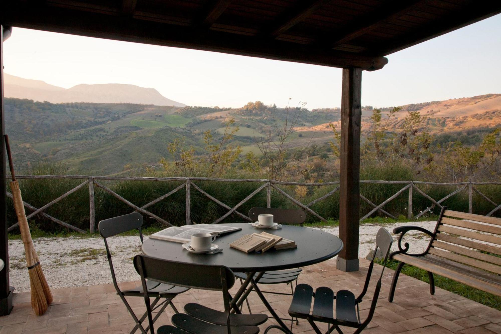 Pietra Pizzuta Country House Torre de' Passeri Екстер'єр фото